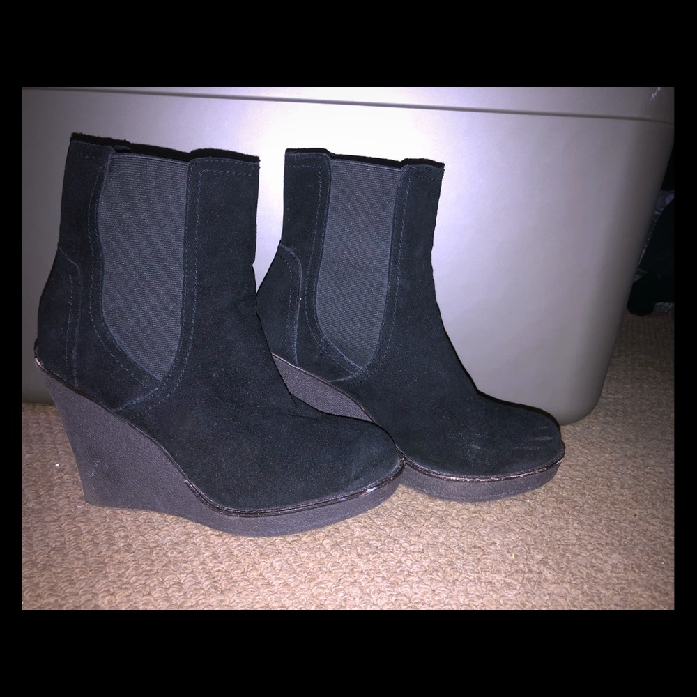 Splendid suede wedge booties